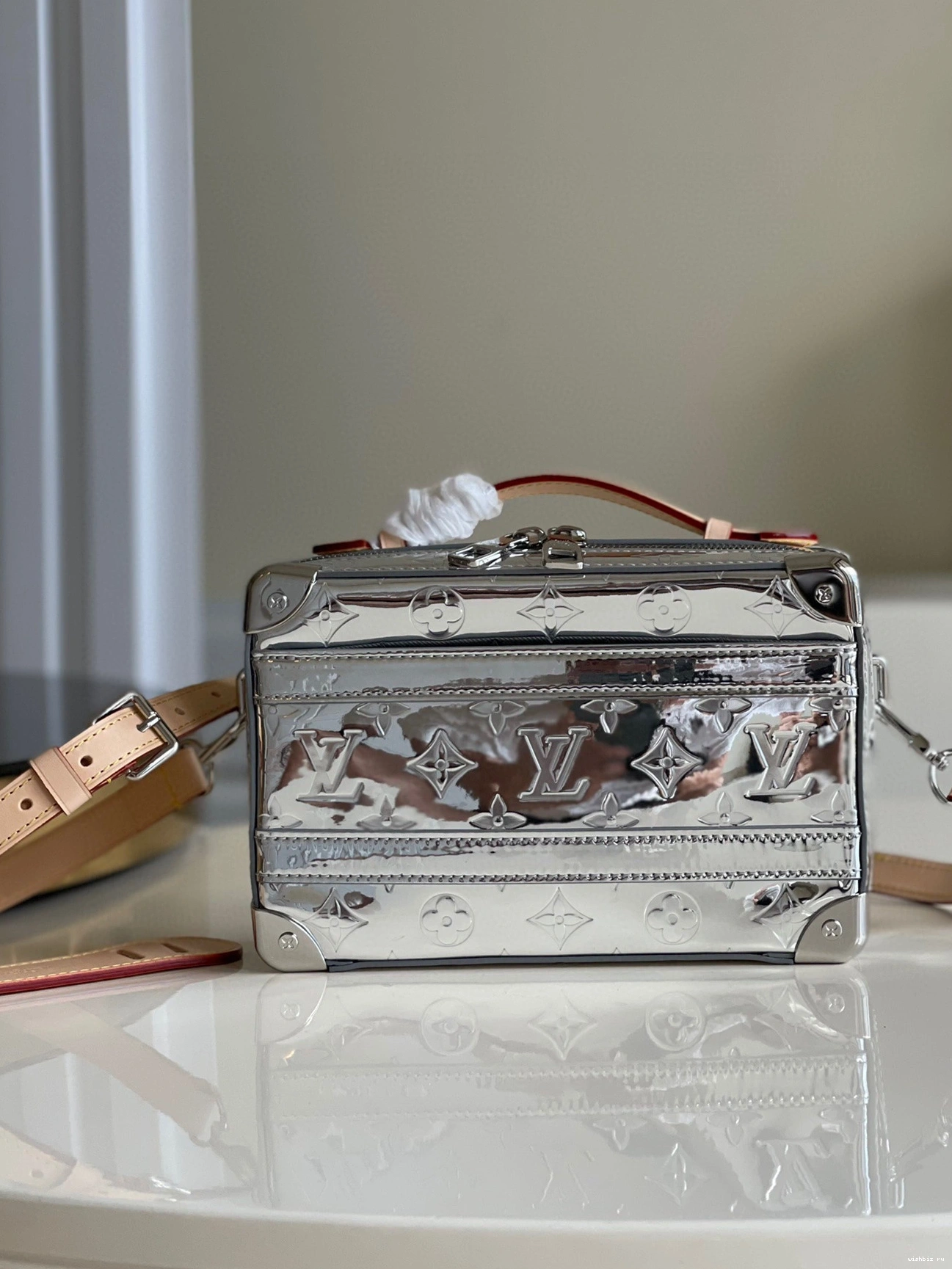 WIS TRUNK VUITTON LOUIS HANDLE 0820